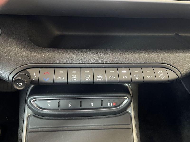 Jeep Avenger 1.2 Turbo MHEV Summit