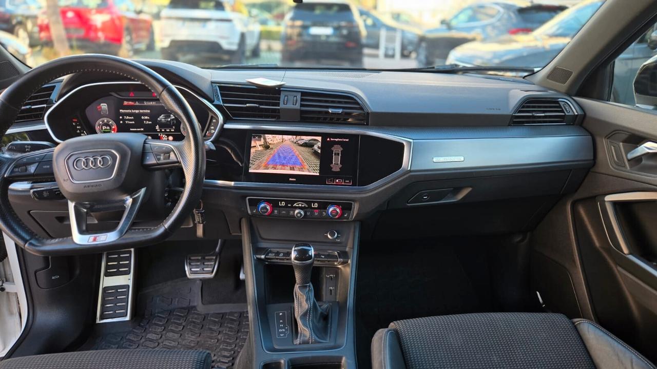 Audi Q3 Sportback 40 2.0 tdi S line quattro 190CV S-tronic