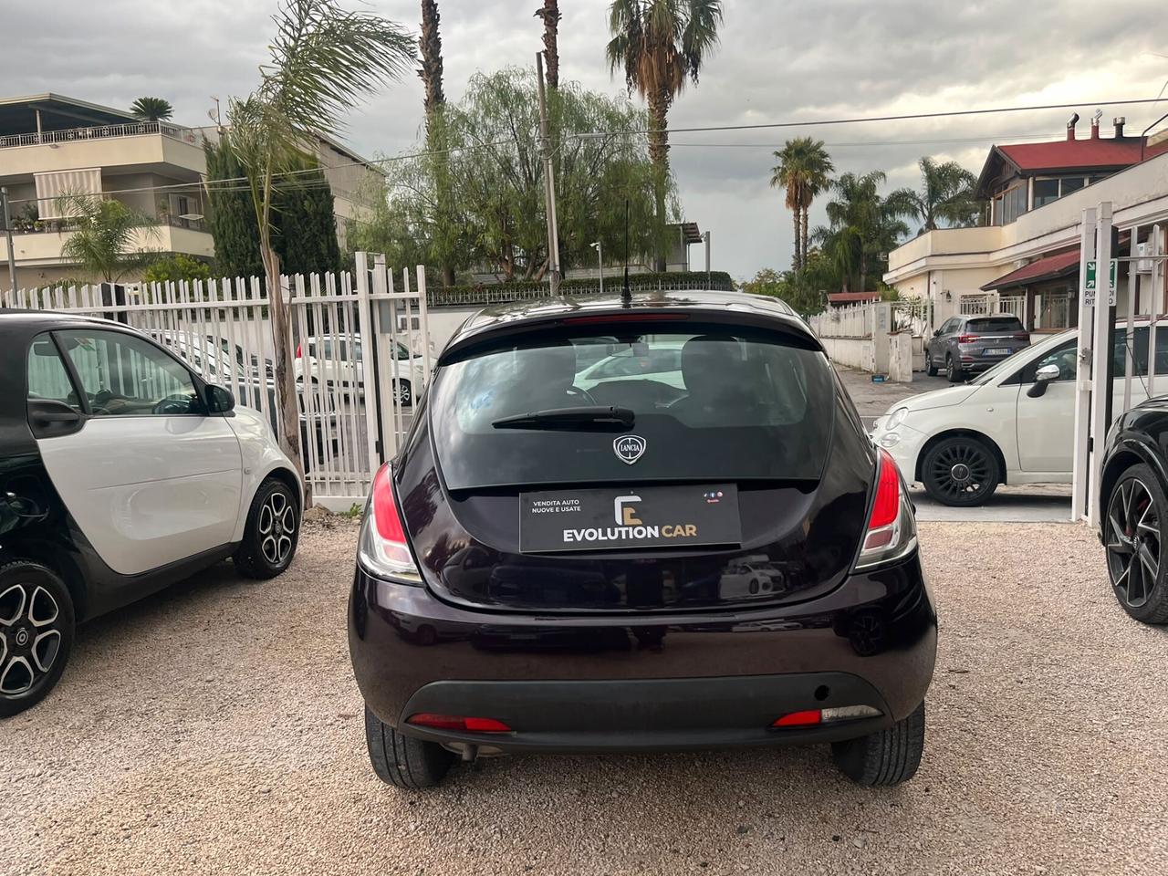Lancia Ypsilon 1.2 69 CV 5 porte S&S Silver 2014
