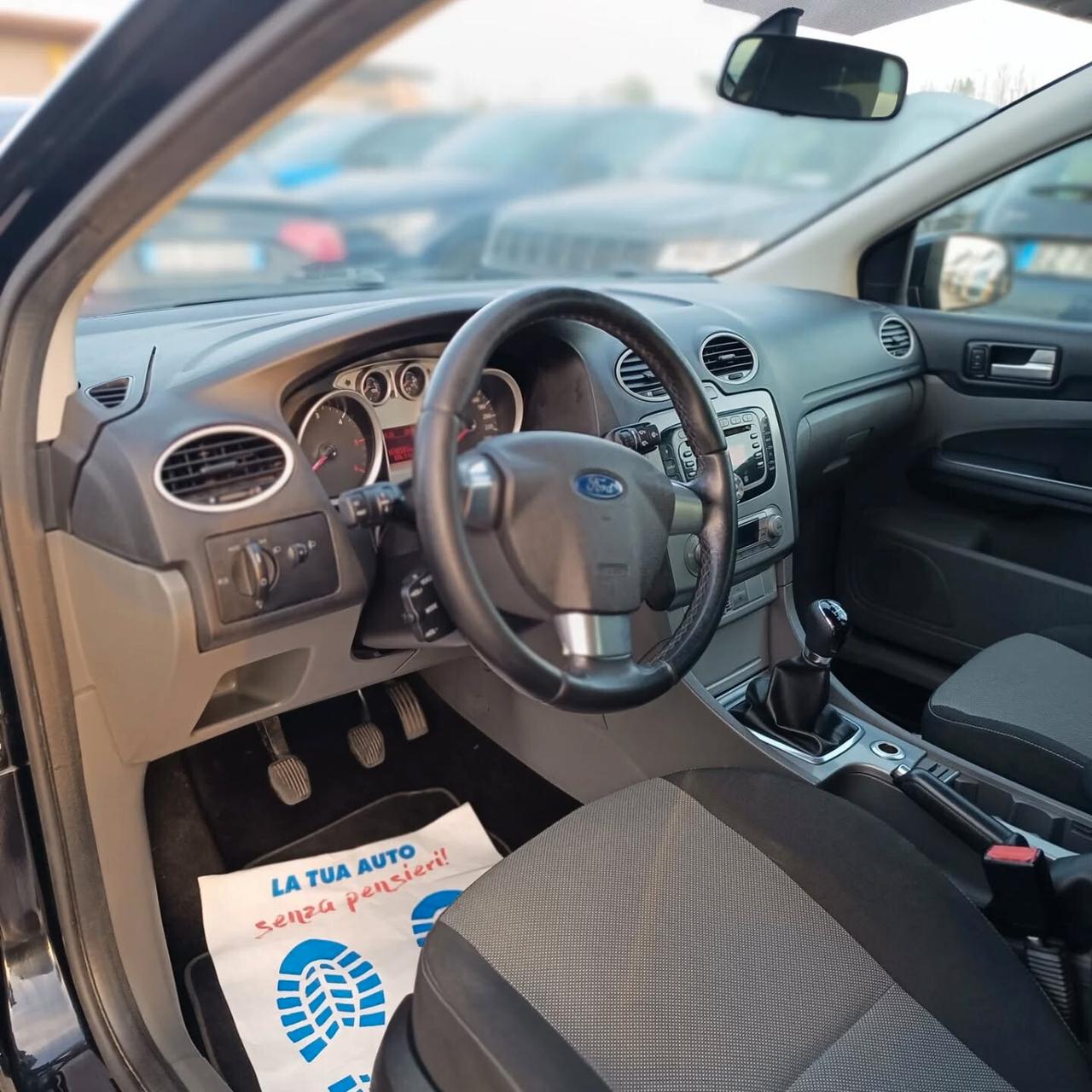 Ford Focus 1.6 TDCi TITANIUM OT TIMO STATO