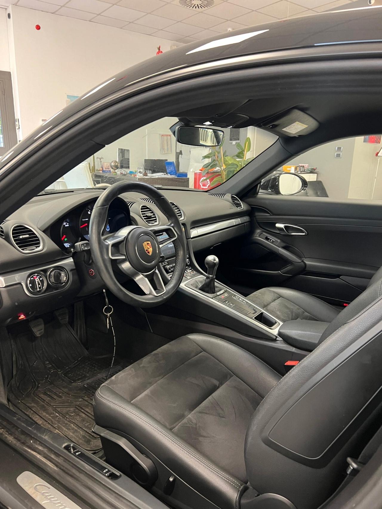 Porsche 718 Cayman 2.0 T MANUALE