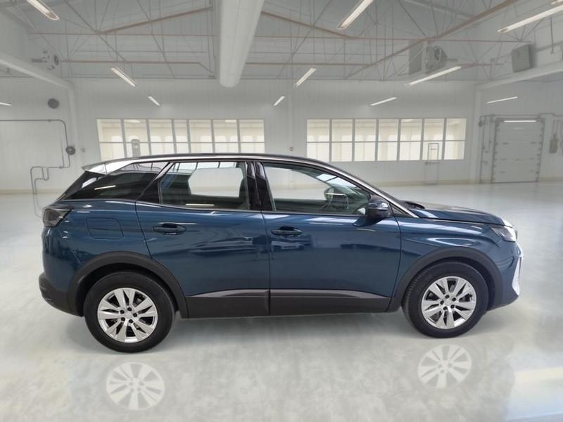 PEUGEOT 3008 BlueHDI 130 S/S Active Business