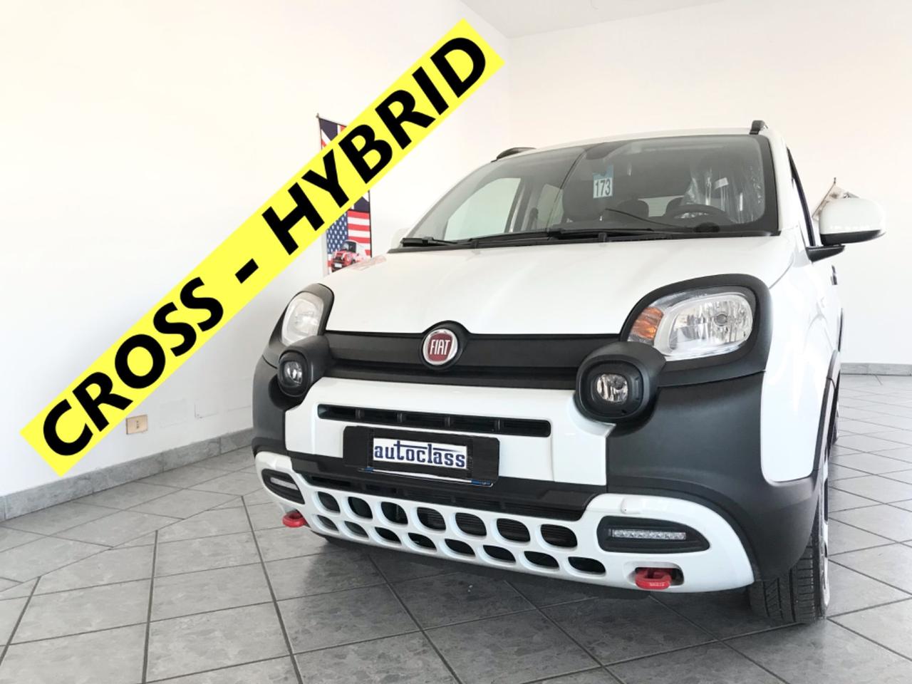 Fiat Panda CROSS 1.0 FireFly S&S Hybrid