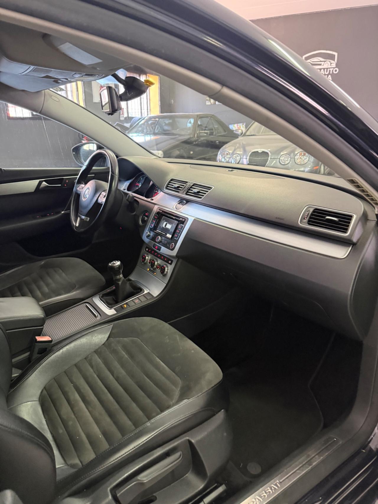 Volkswagen Passat Var. 2.0 TDI Highline BlueM.Tech.