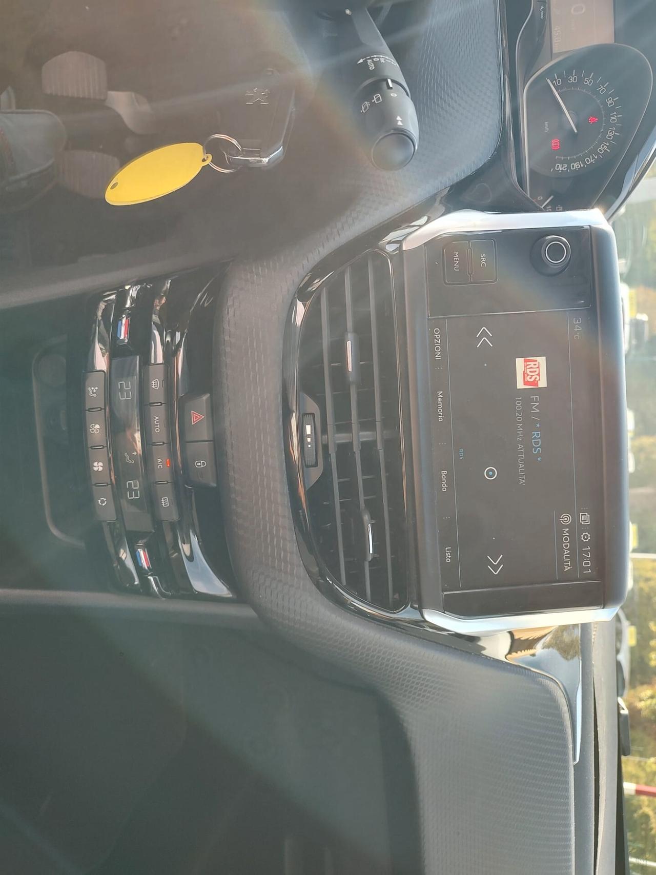 Peugeot 208 PureTech 82 5p. GPL Allure, BENZINA\GPL, OK NEOPATENTATI, GARANZIA L.12 MESI