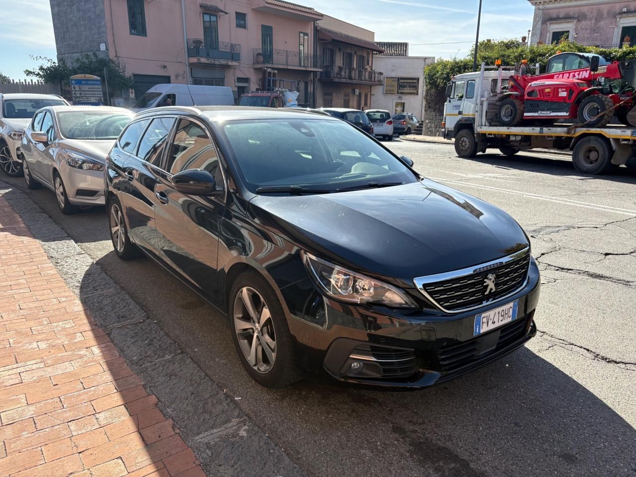 Peugeot 308 BlueHDi 130 S&S Allure 2019
