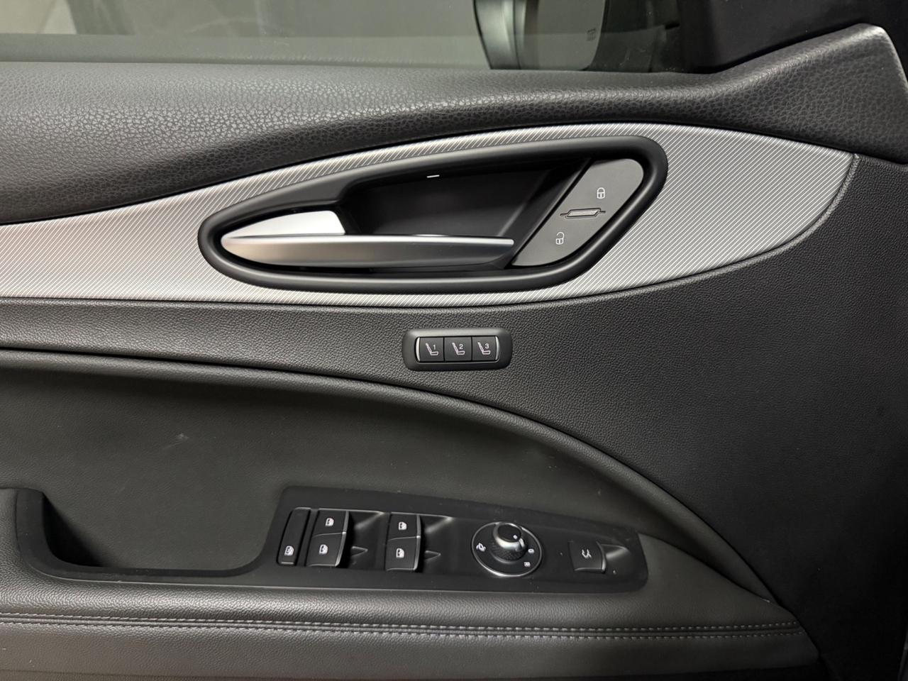 Alfa Romeo Stelvio 2.2 Turbodiesel (210) AT8 Q4 Veloce