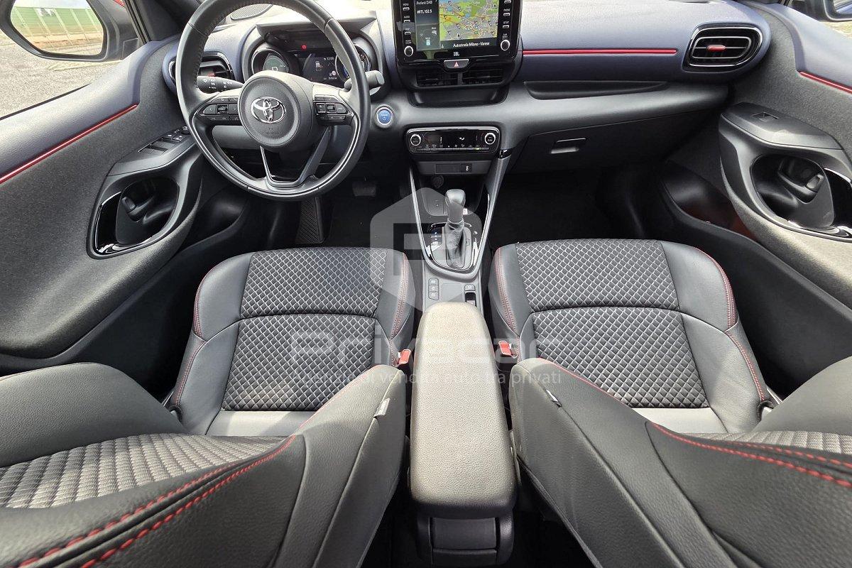 TOYOTA Yaris 1.5 Hybrid 5 porte Style