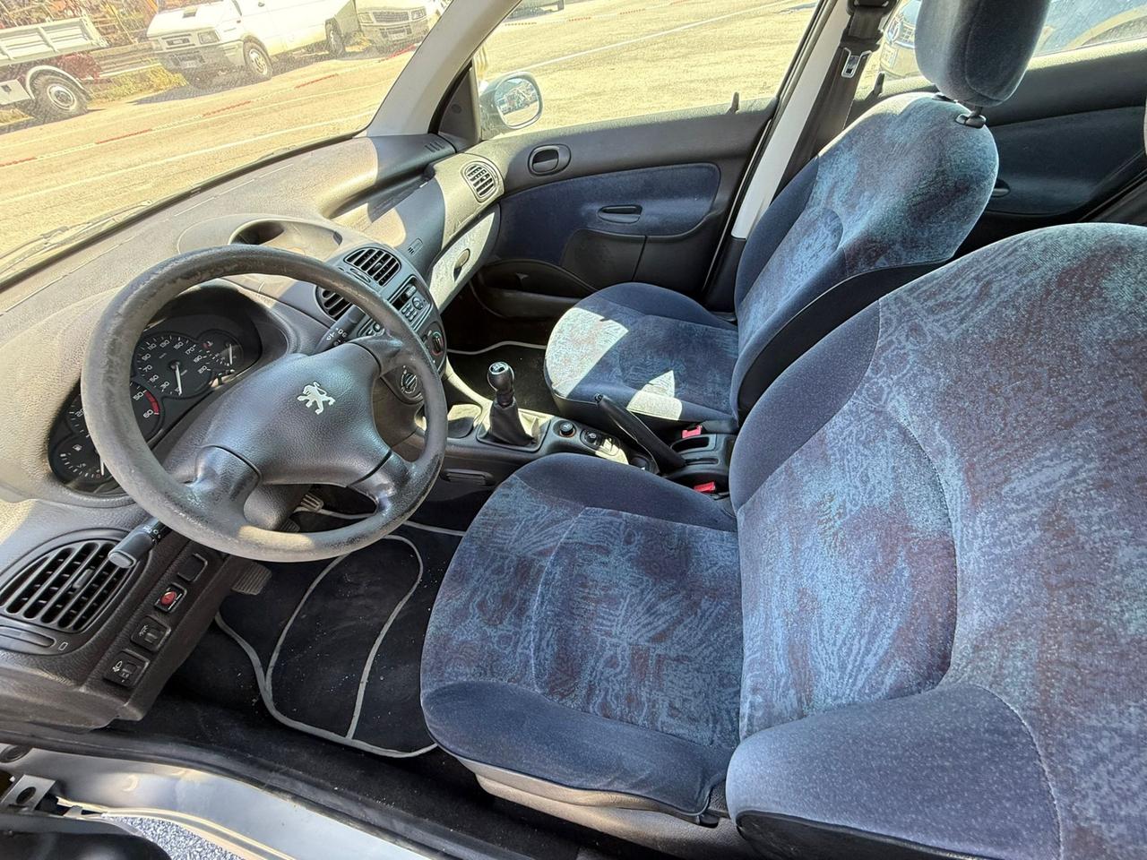 Peugeot 206 2.0 HDi 5p. XR ECO