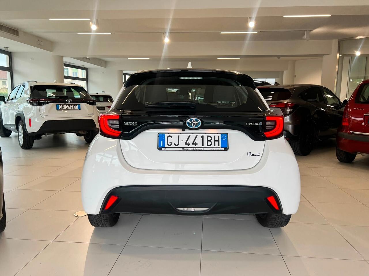 Toyota Yaris 1.5 Hybrid 5 porte Trend