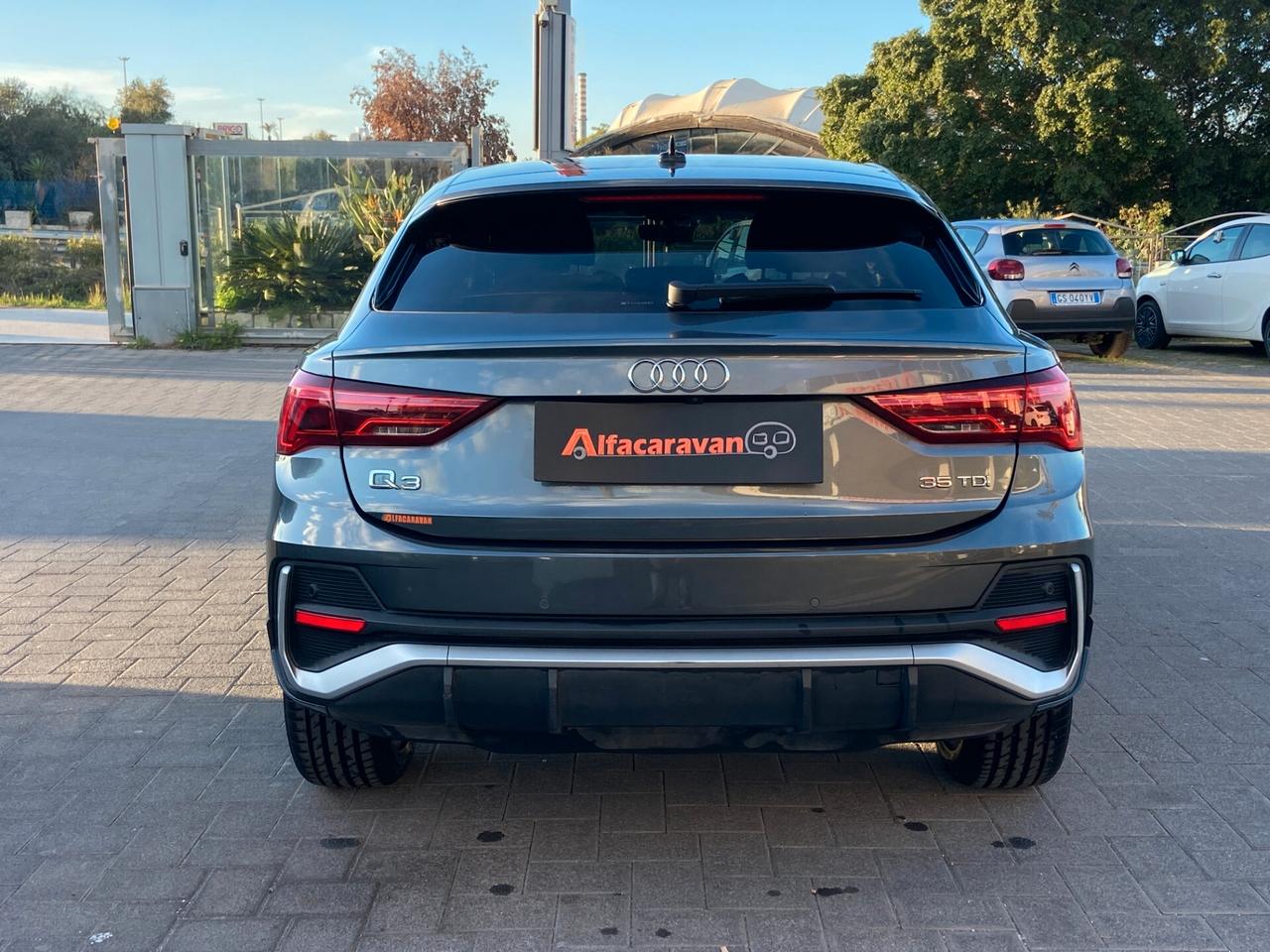 Audi Q3 Sportback 35 2.0 tdi S line s-tronic