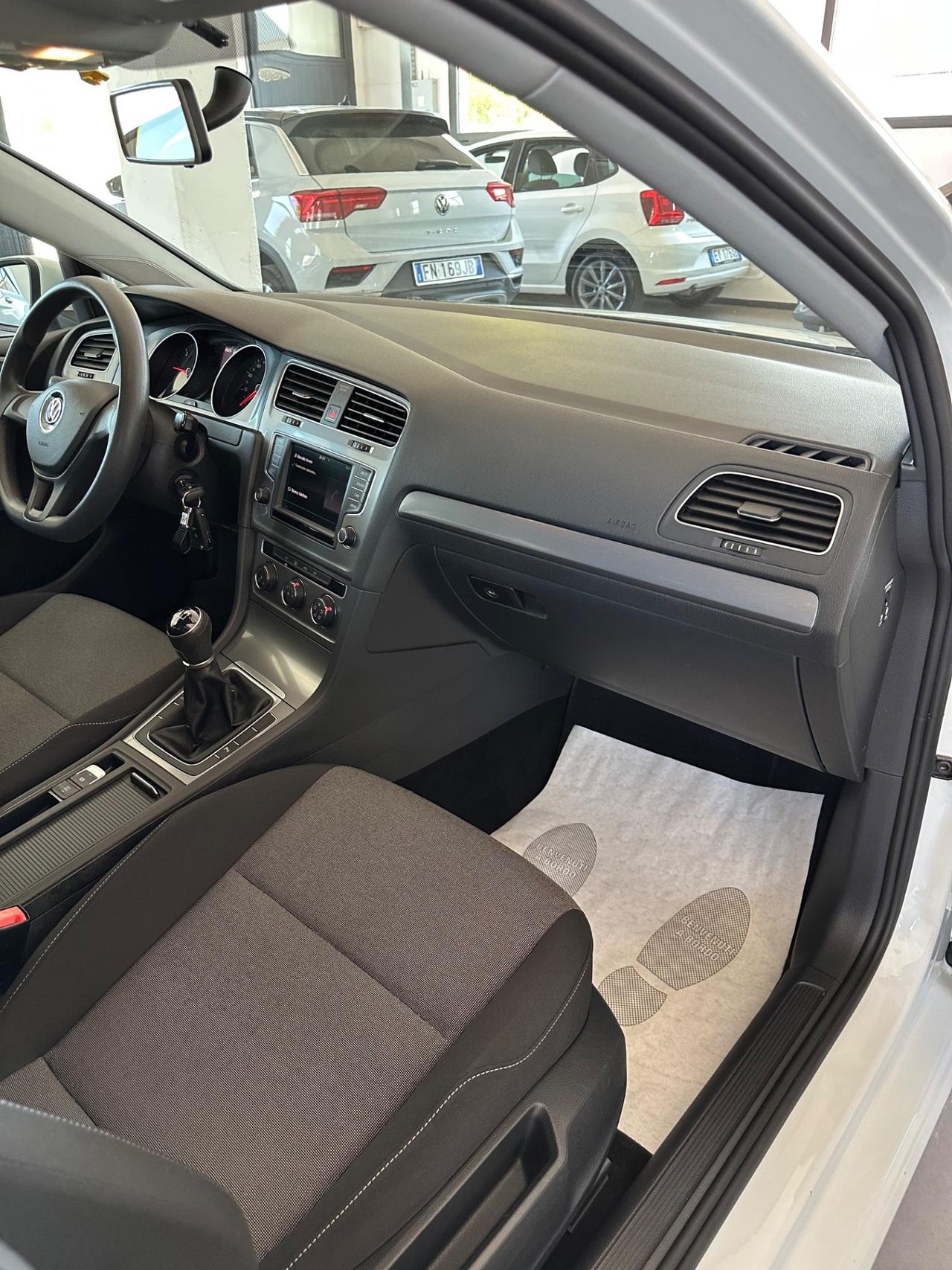 Volkswagen Golf 1.6 TDI 90 CV 5p. Trendline BlueMotion Technology