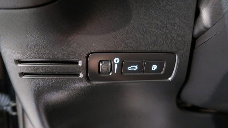 Volvo XC40 Recharge T4 Plug-in Hybrid auto Recharge Inscription Expression