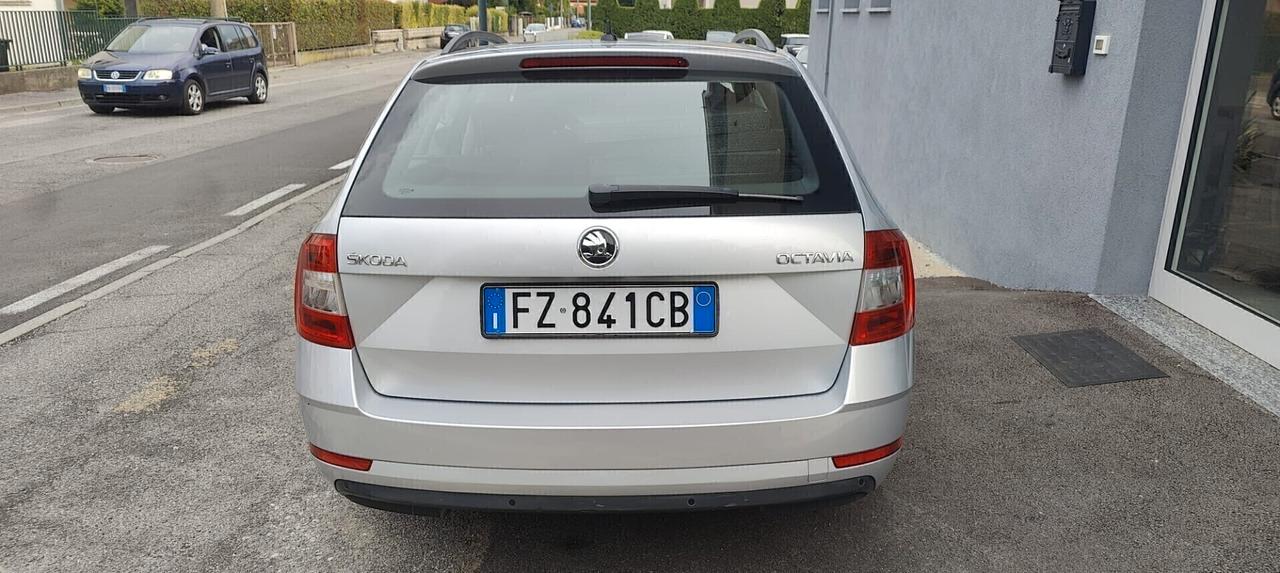 Skoda Octavia 1.5 DSG Wagon Ambition G-Tec