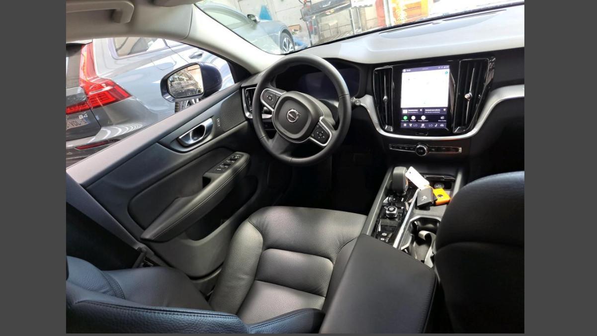 VOLVO V60 B4 Mild Hybrid Automatico Core