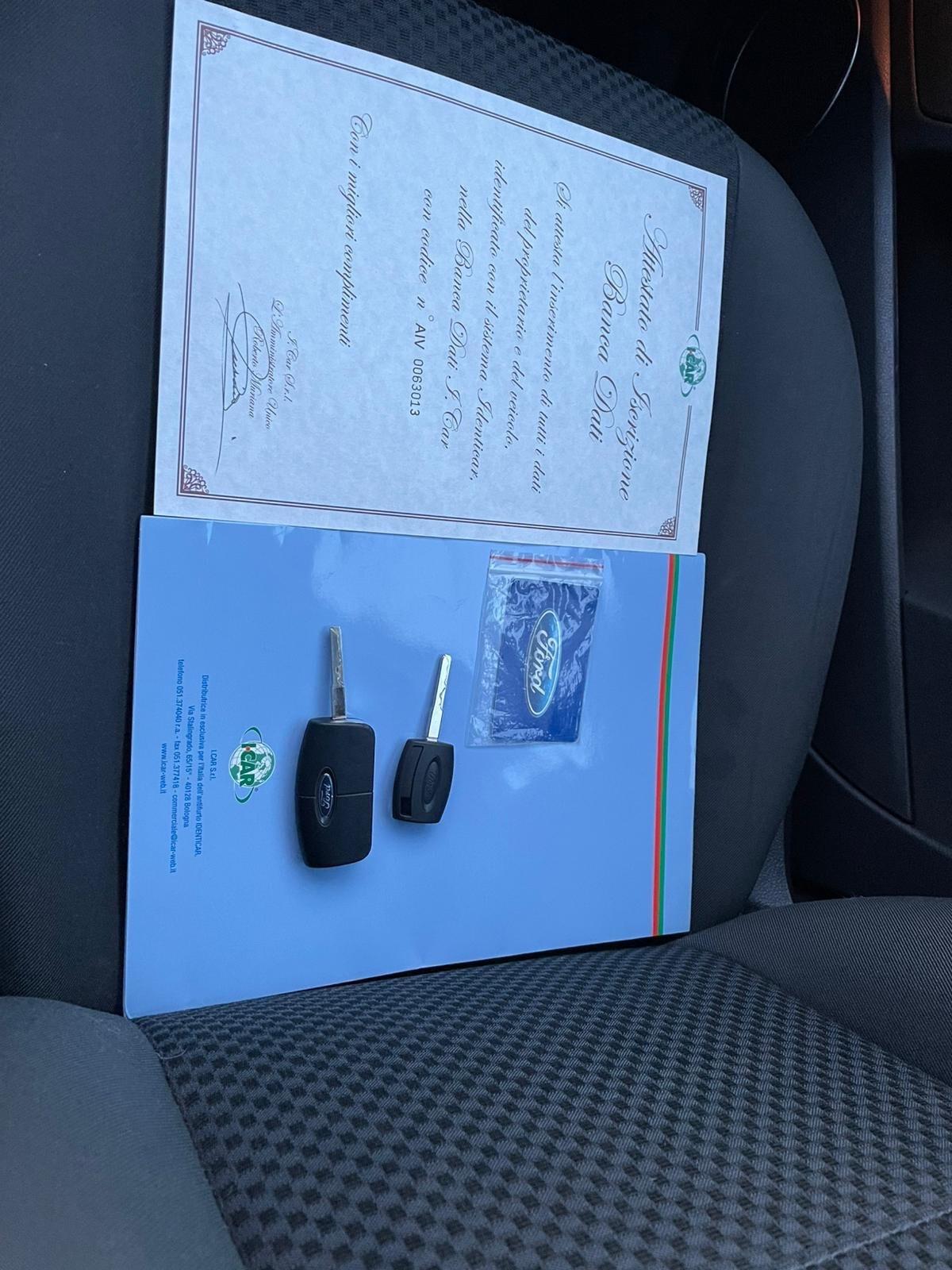 Ford C-Max 2.0 145 CV - GPL Titanium 12 MESI GARANZIA