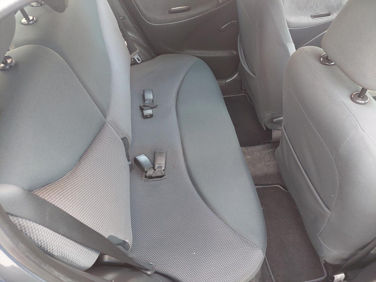 Toyota Yaris 1.0 Benzina 5 porte
