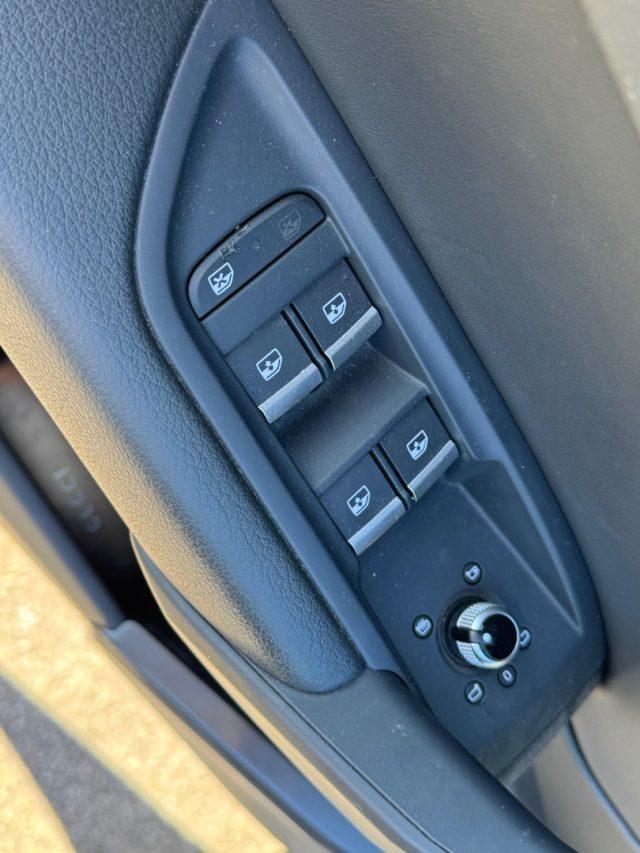 AUDI Q5 50 TFSI quattro Plug-in S line plus Tetto/Matrix