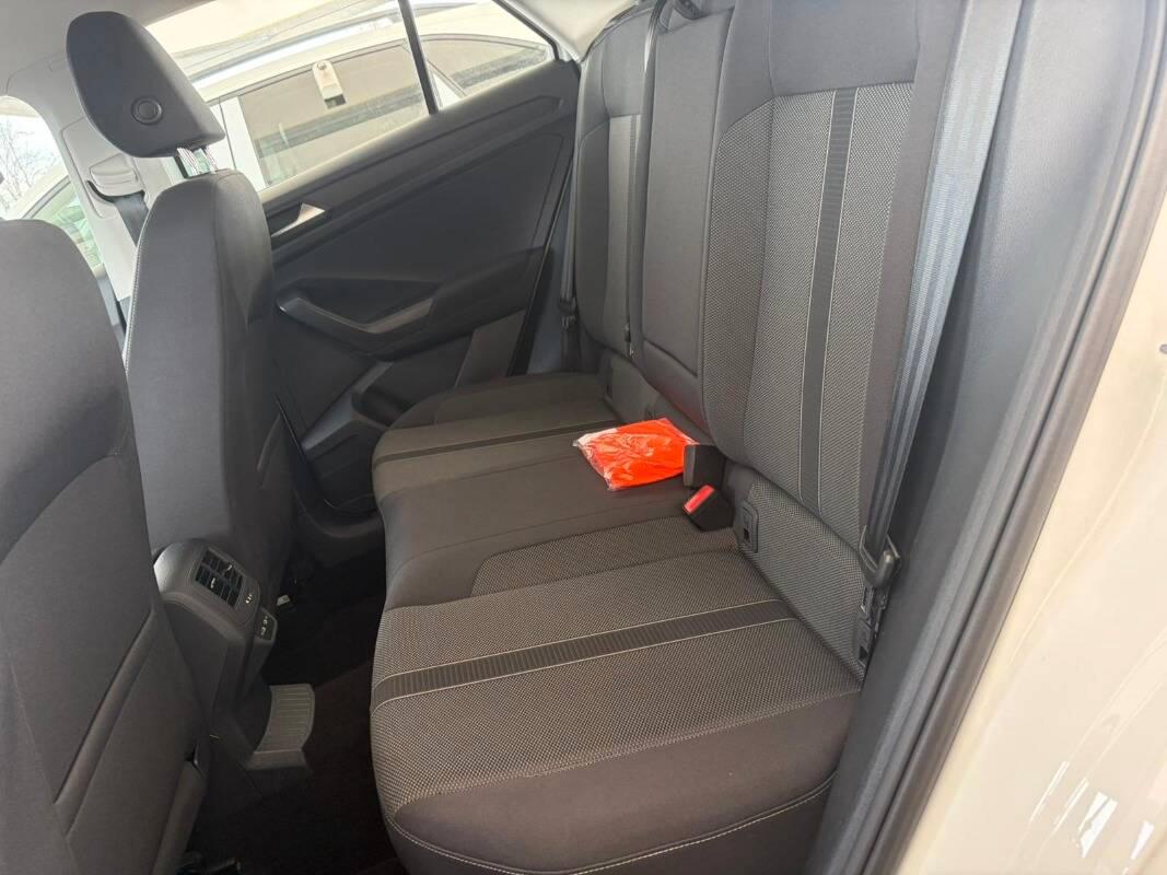 Volkswagen T-Roc 1.0 tsi Life 110cv