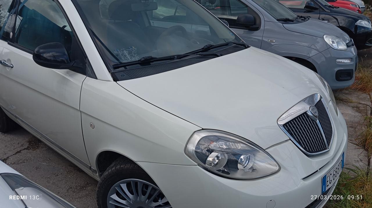 Lancia Ypsilon 1.4 Unyca Ecochic GPL