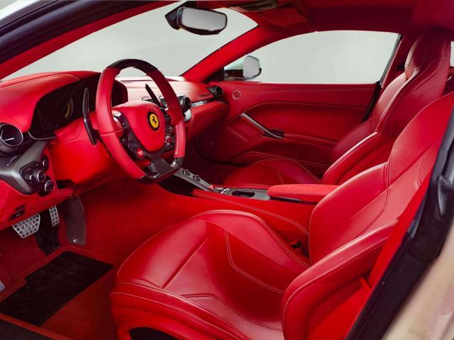 FERRARI F12 berlinetta