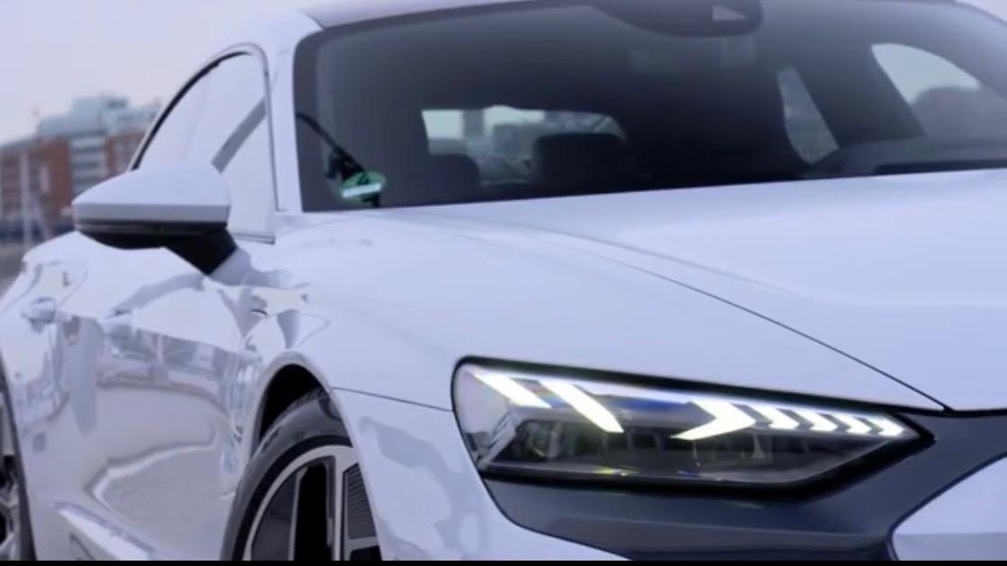 Audi E-tron GT quattro