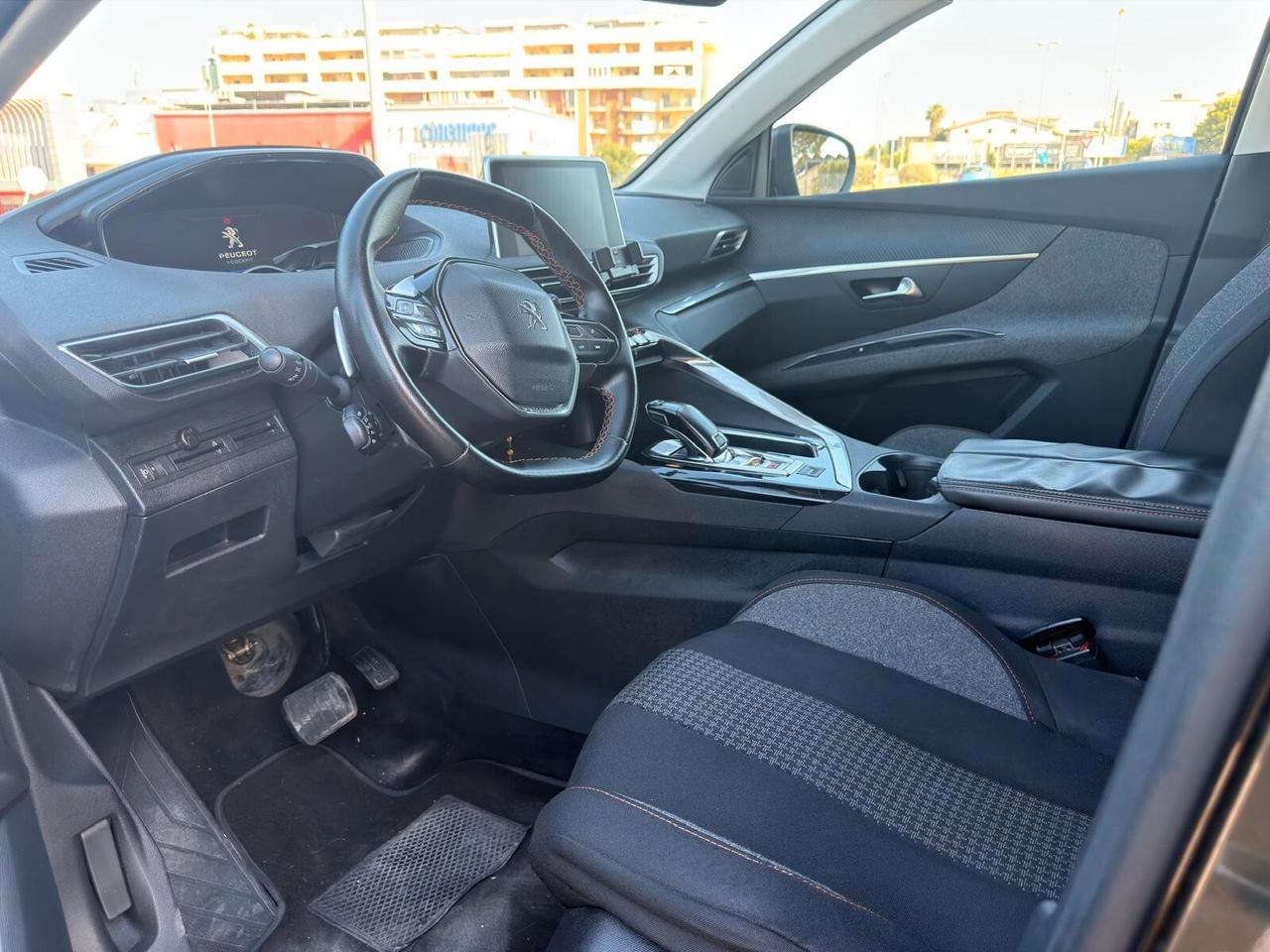 Peugeot 3008 BlueHDi 120 EAT6 S&S Business