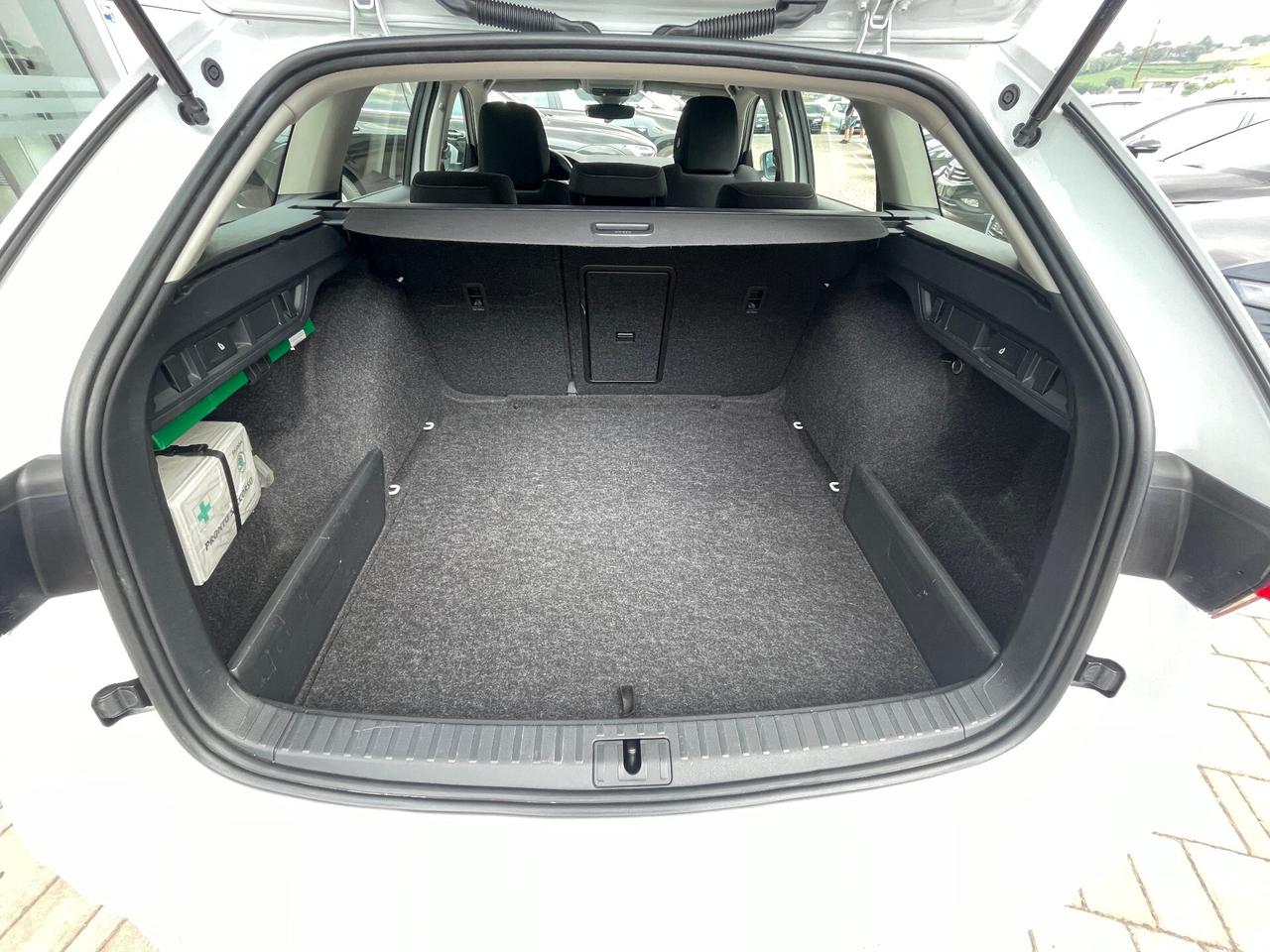 Skoda Octavia 2.0 TDI EVO SCR 150 CV DSG Wagon Executive