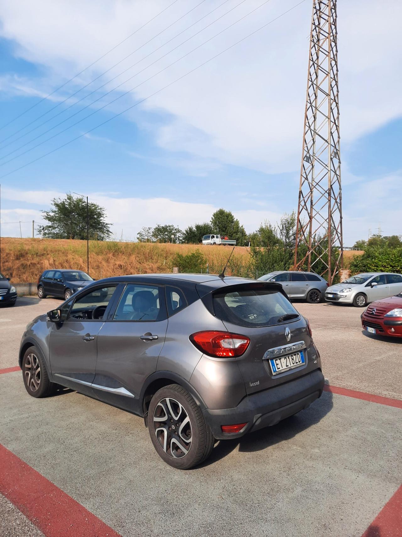 Renault Captur 1.5 dCi 8V 90 CV EDC OK NEOPATENTATI