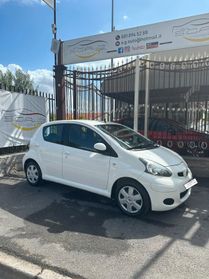 Toyota Aygo 1.0 12V VVT-i 5 porte Deep Ocean Connect
