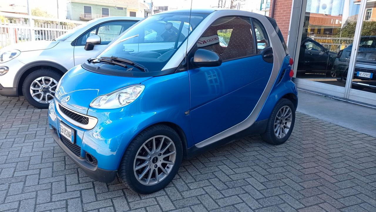 Smart ForTwo 800 40 kW coupé passion cdi
