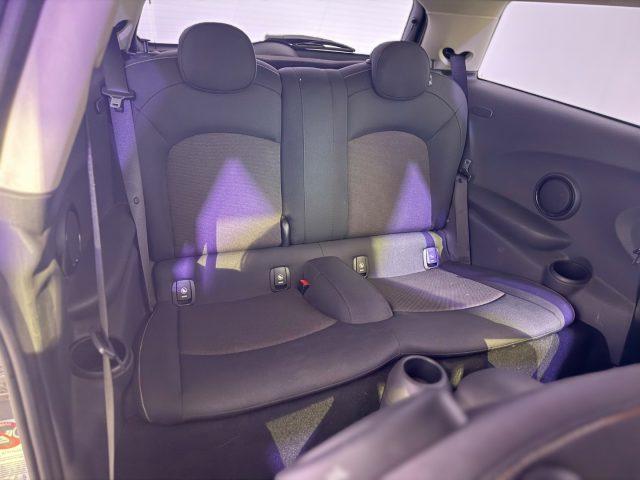 MINI Cooper D 1.5 Cooper D