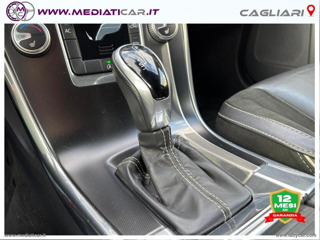 VOLVO XC60 D4 Geartronic R-design N1