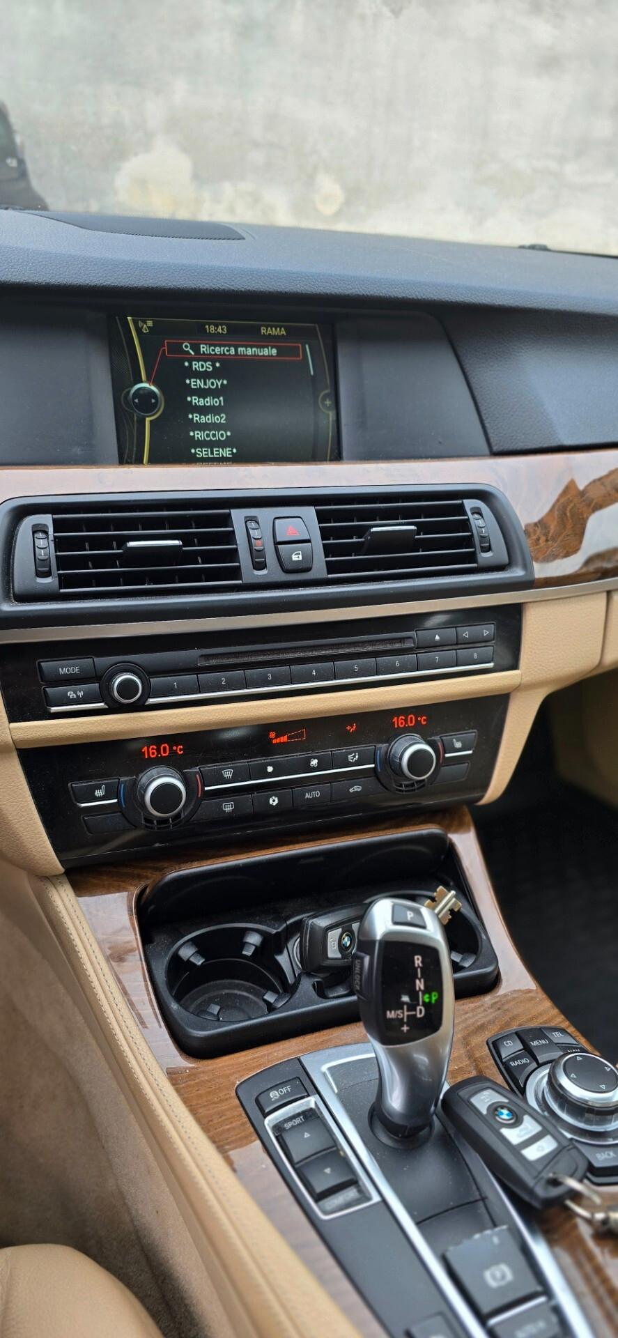 Bmw 520 520d xDrive Touring Msport