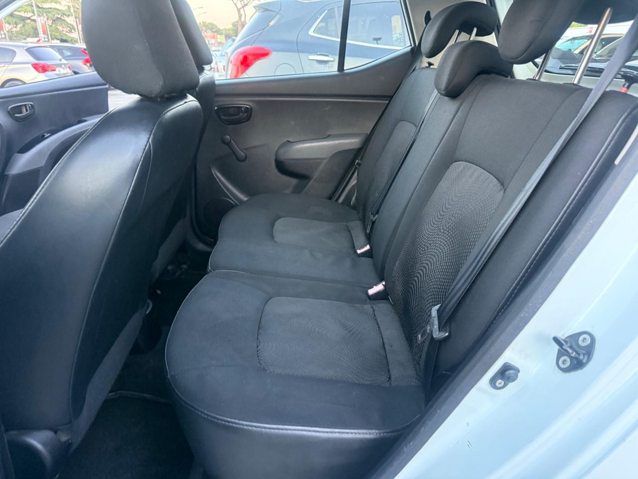 Hyundai i10 1.1 benzina 2011