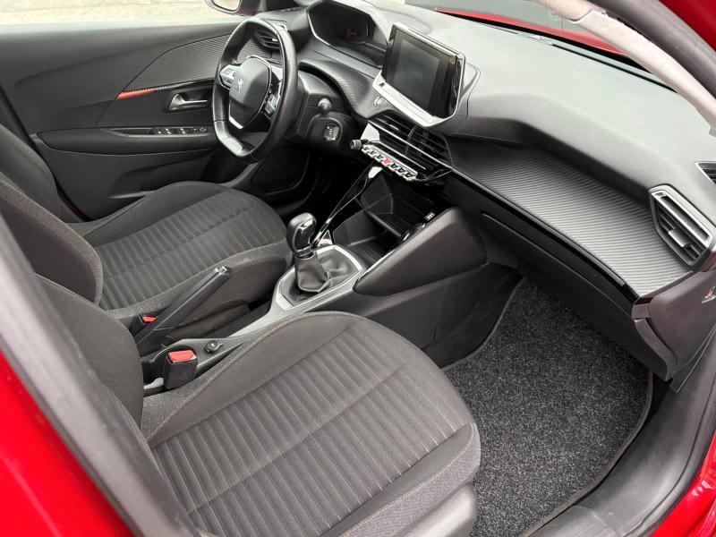 Peugeot 208 5 Porte 1.2 puretech Active s&s 75cv ADATTA NEOPATENTATI