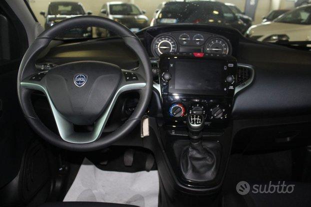 LANCIA Ypsilon 1.0 FireFly 5 porte S&S Hybrid Go