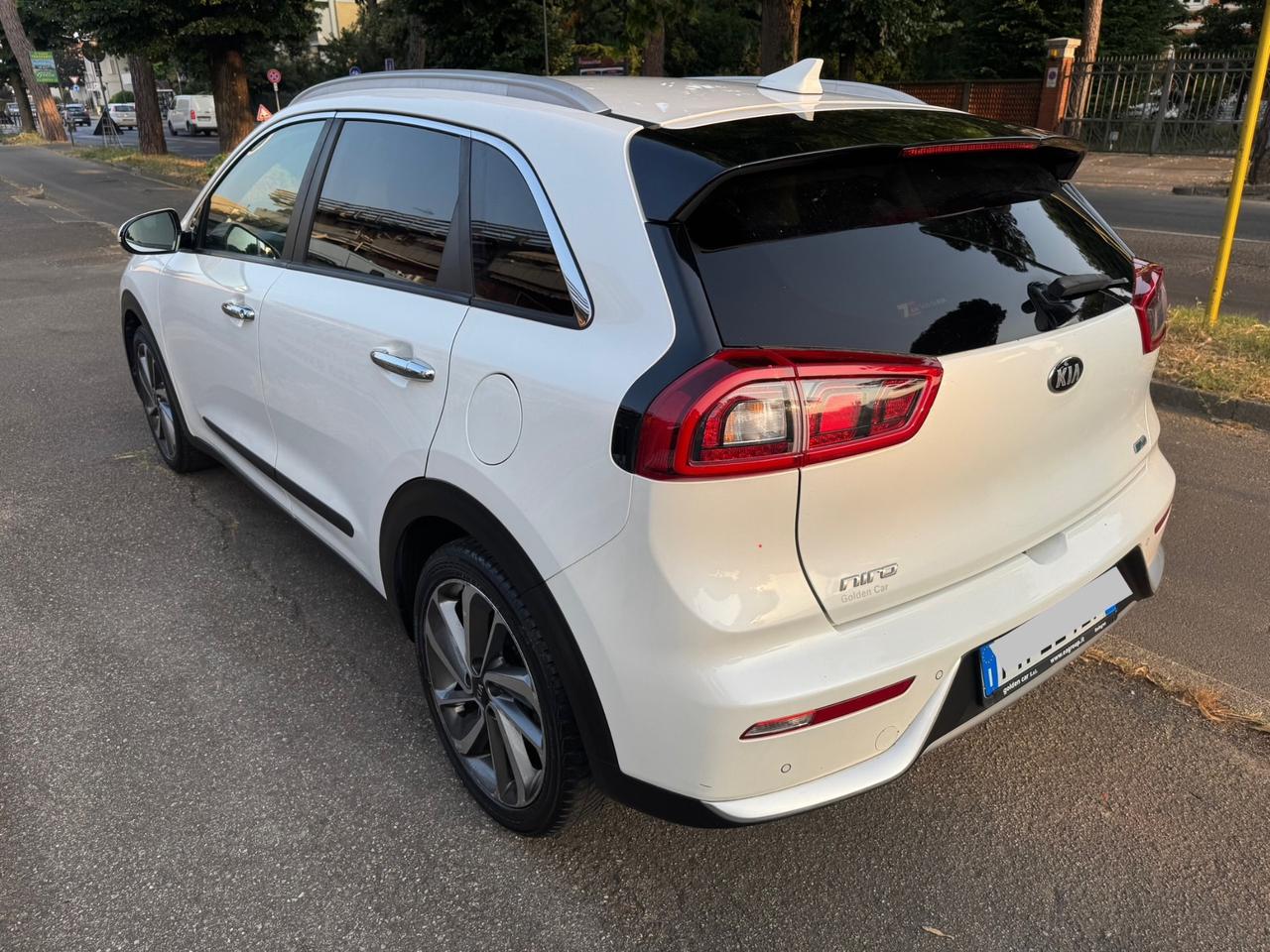 Kia Niro 1.6 GDi DCT HEV IBRIDA garanzia 12 mesi