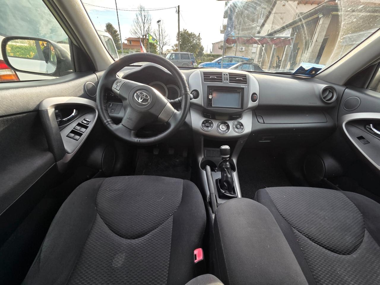 Toyota RAV 4 RAV4 2.2 D-4D 136 CV Sol