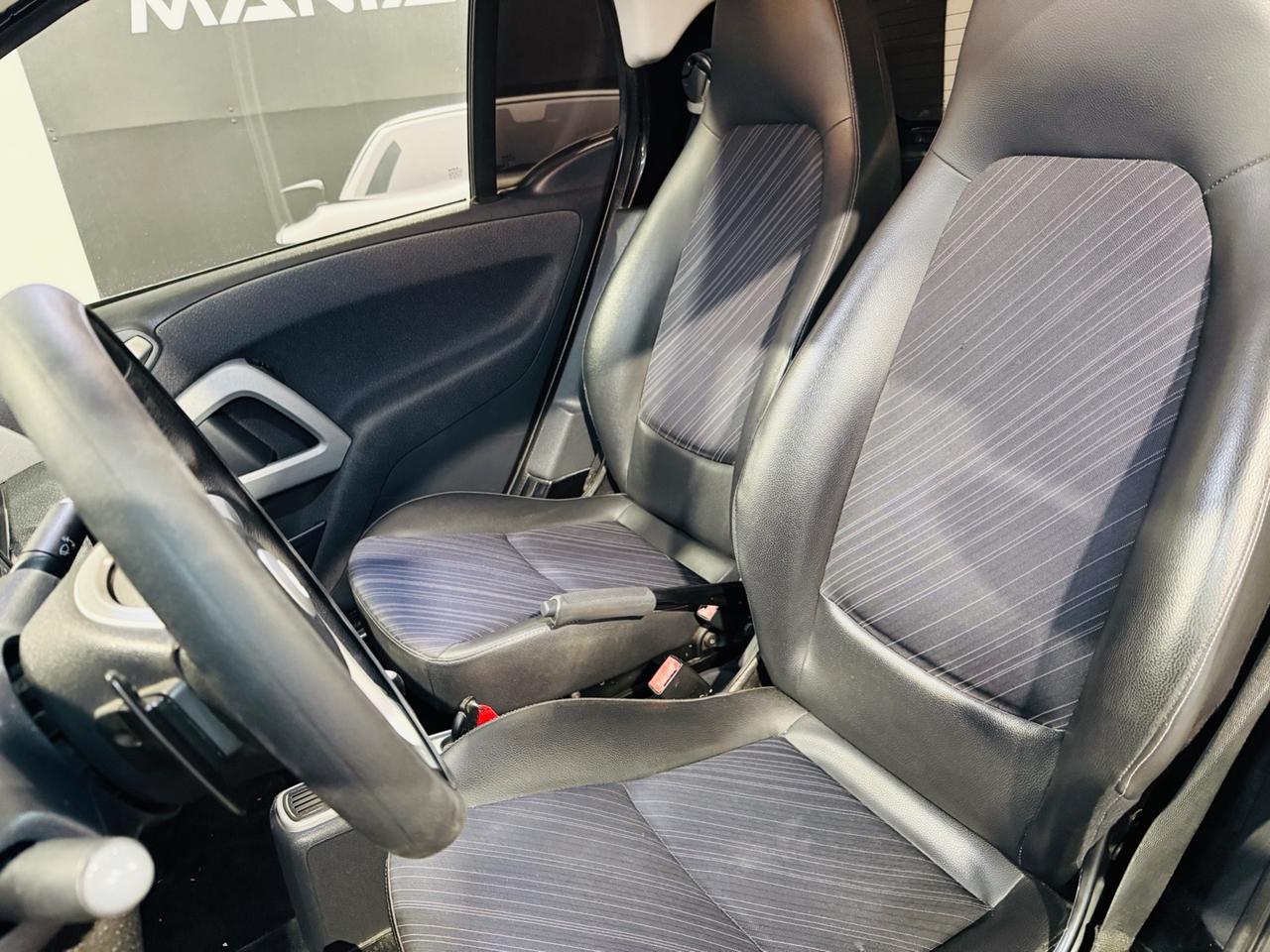 Smart ForTwo 1000 62 kW *NEOPATENTATI*