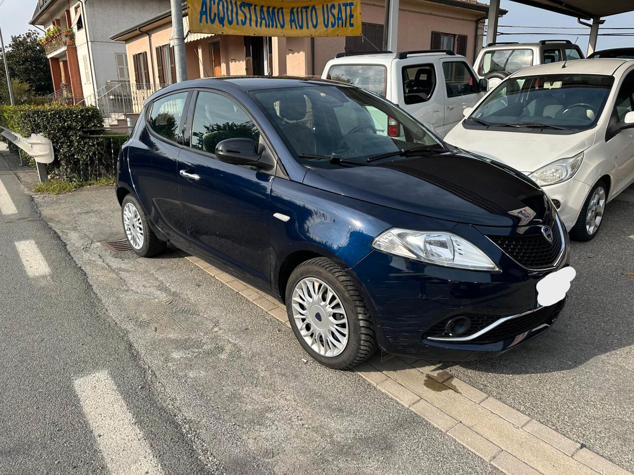 Lancia Ypsilon 1.2 69 CV 5 porte