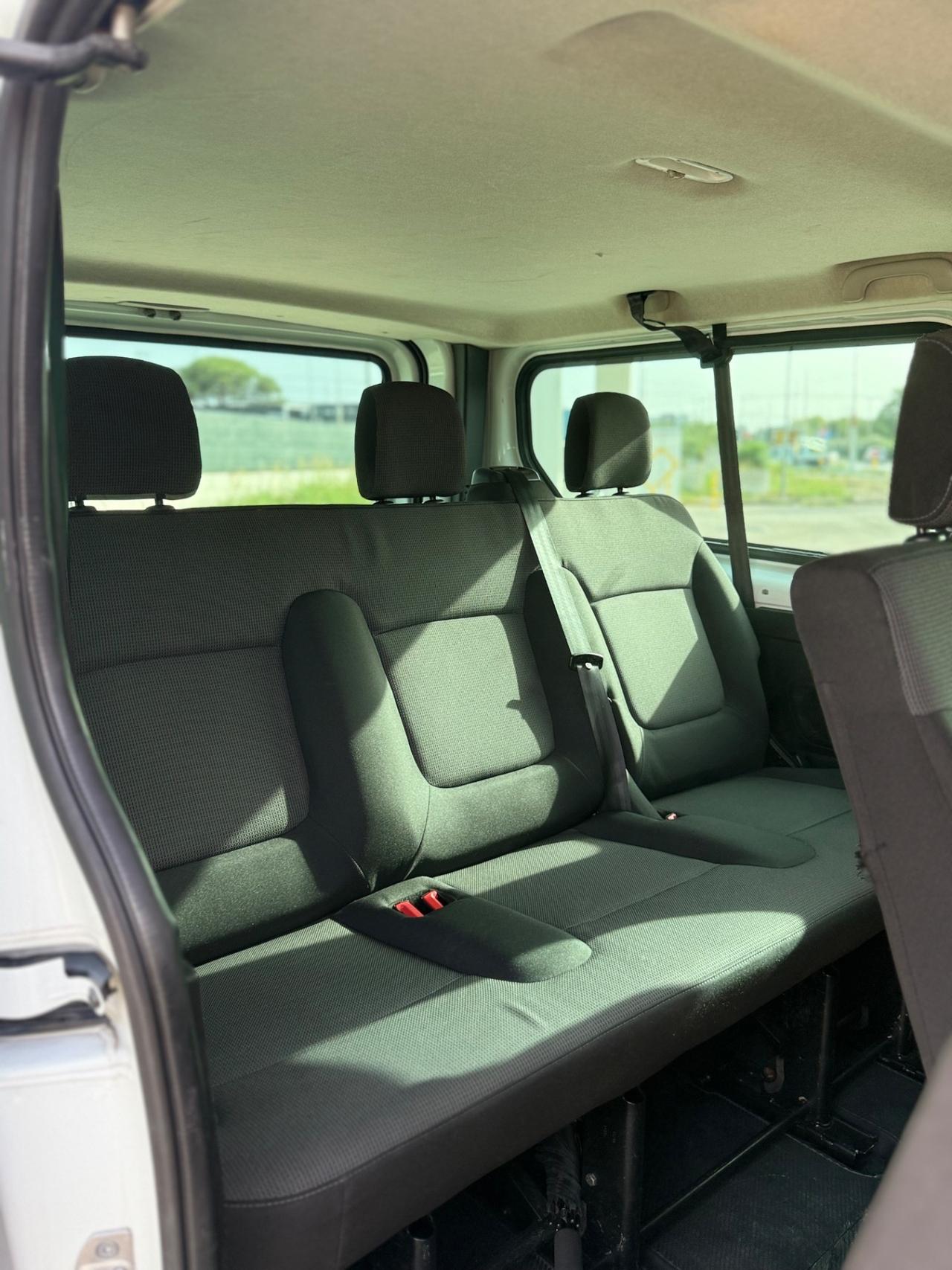 Renault Trafic 2.0 dCi 145 cv 9 Posti 11/2019