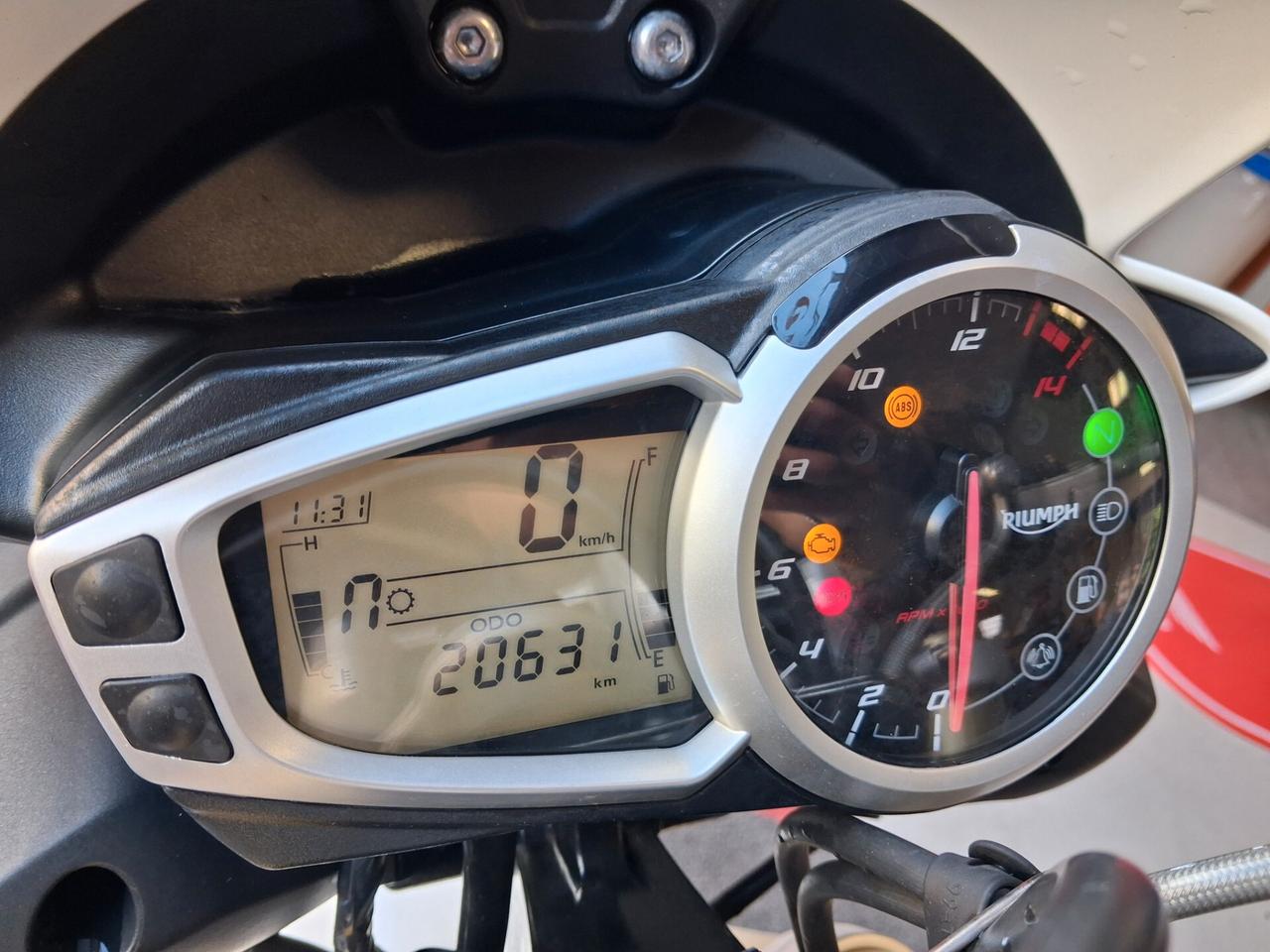 Triumph Speed Triple ABS