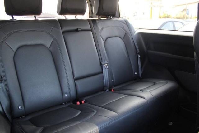 Land Rover Defender 3.0d mhev X-Dynamic HSE awd 250cv AUTO con CarPlay