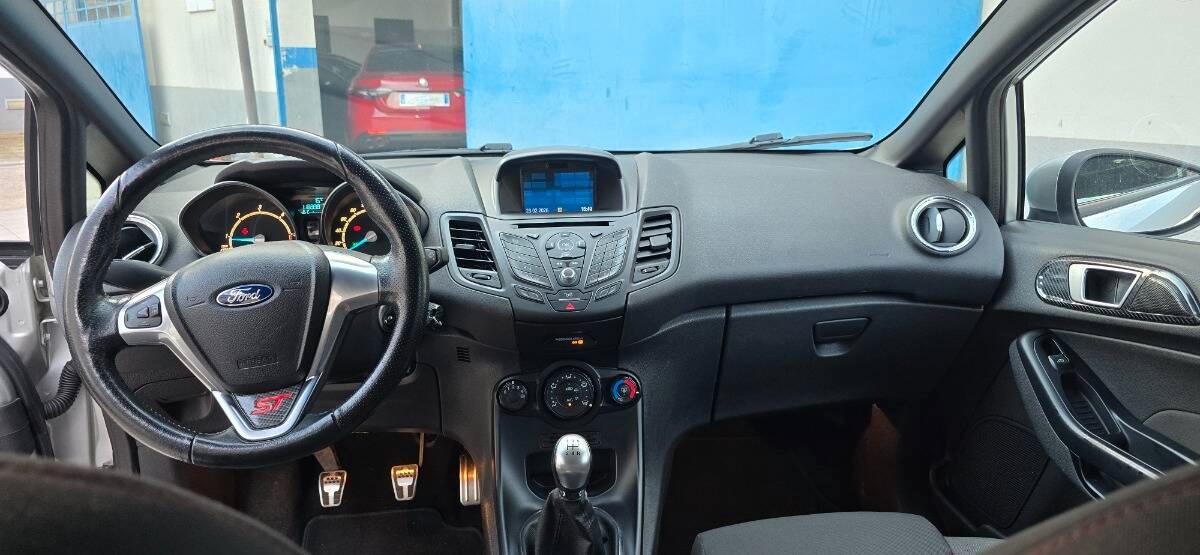 Ford Fiesta 1.5 tdci ST-line 75cv 5p **gar 2 anni ford*
