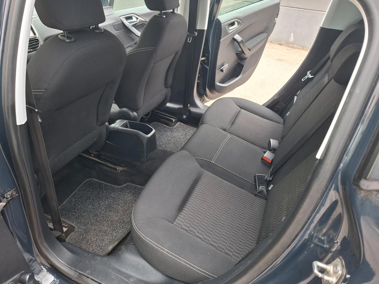 Peugeot 208 PureTech 82 5 porte Allure