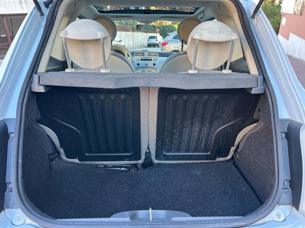 Fiat 500 1.2 Lounge ideale per neo patentati