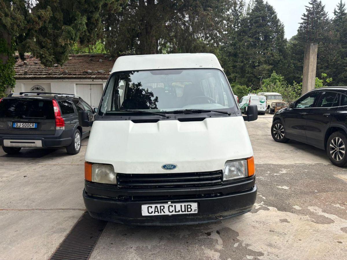 Ford Transit 2.5d 9 posti Classic