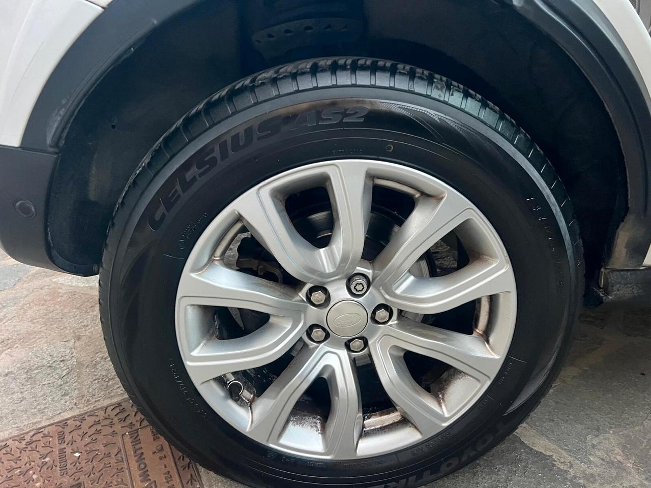 RANGE ROVER EVOQUE 2.2 TD4 5p. PRESTIGE UNIPROP