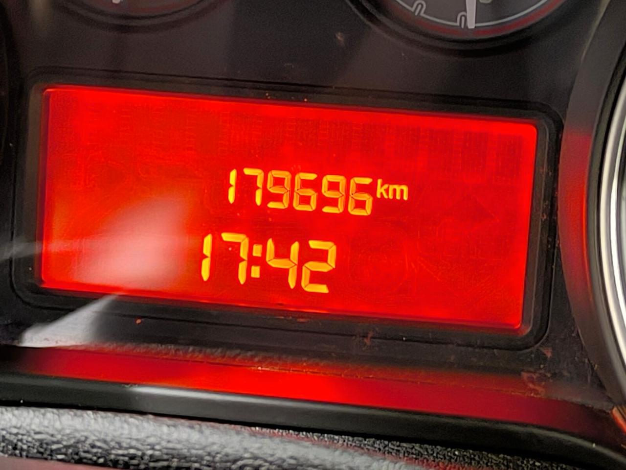 Fiat Punto 1.3 MJT II 95 CV Street 2017